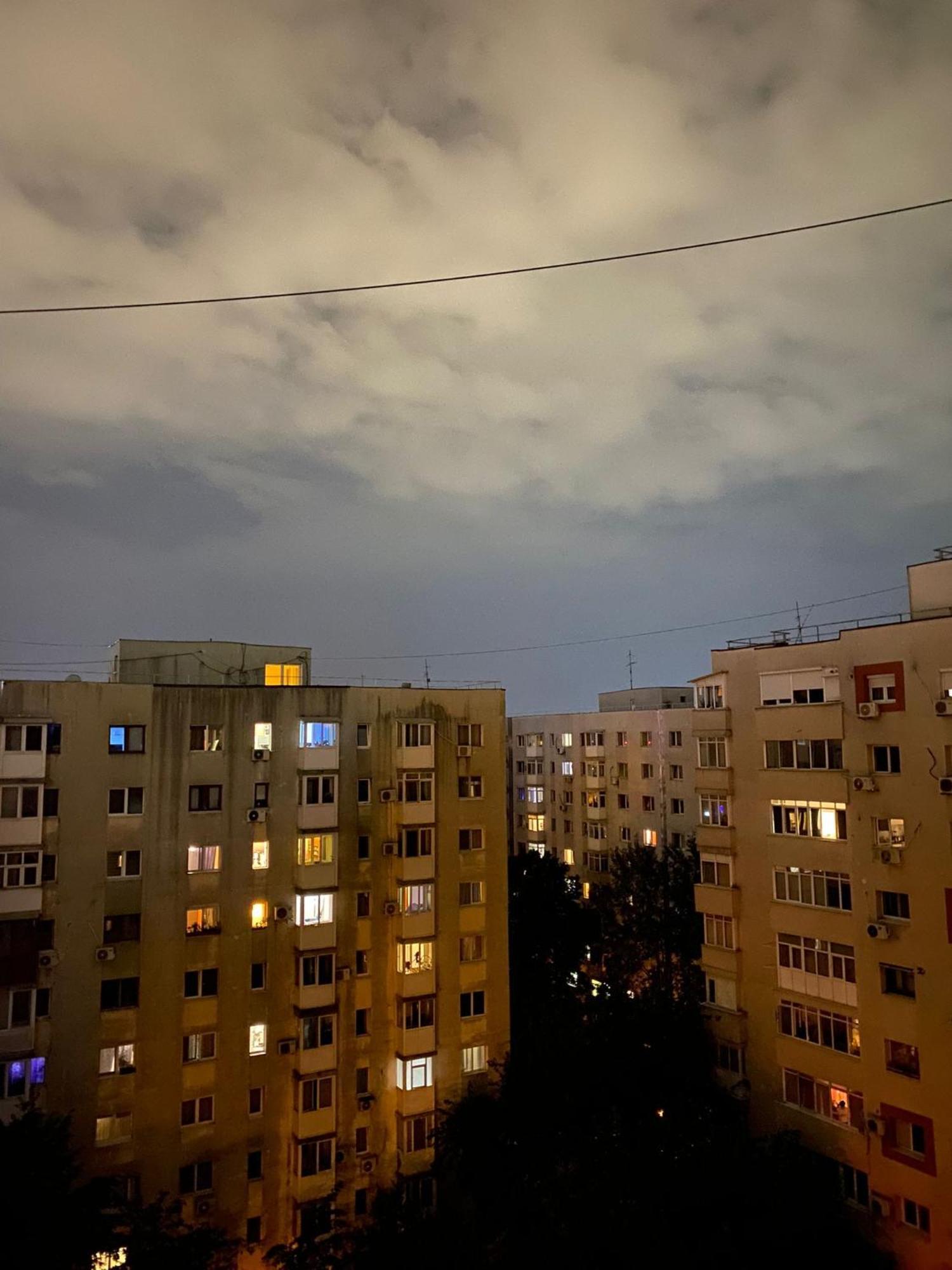 Sofiart Apartment Bucarest Esterno foto